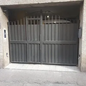  Appartamento Dimora Intera Senza Cucina Con Parcheggio Interno